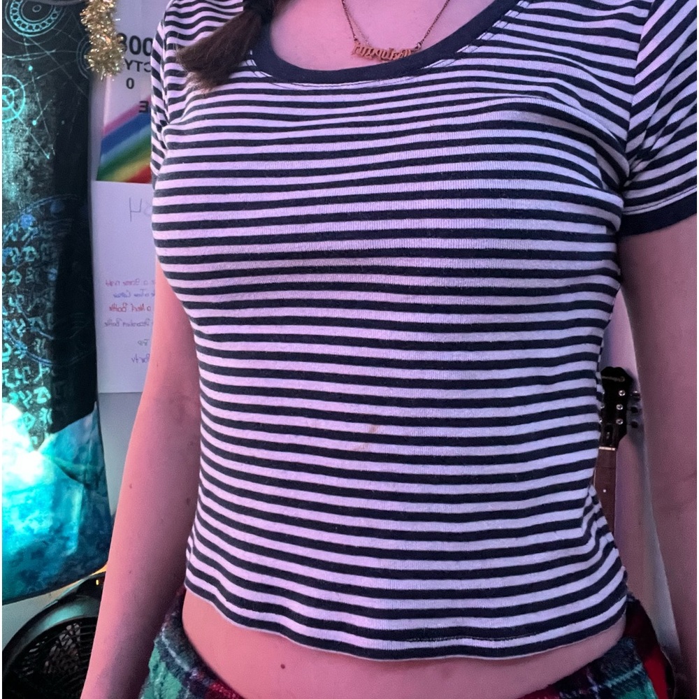 Dark blue and white stripped tee